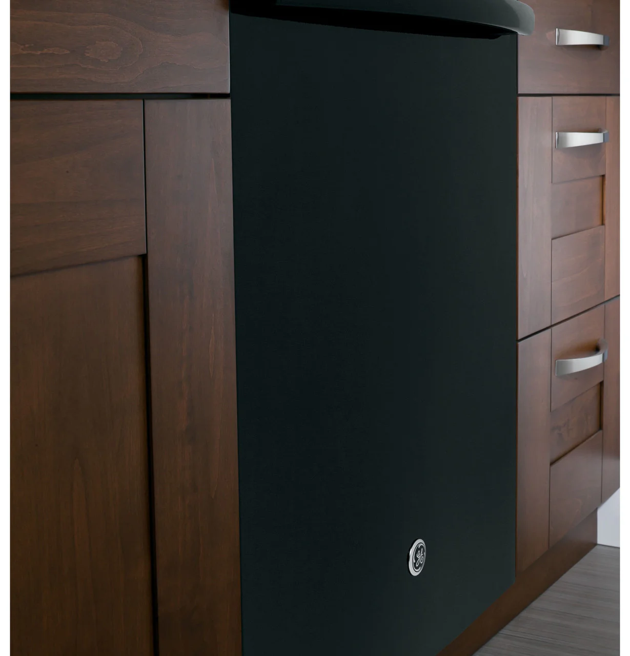 GE Adora Top Control Tall Tub Dishwasher in Stainless Steel with Stainless Steel Tub and Steam Cleaning, 48 dBA - Image 2
