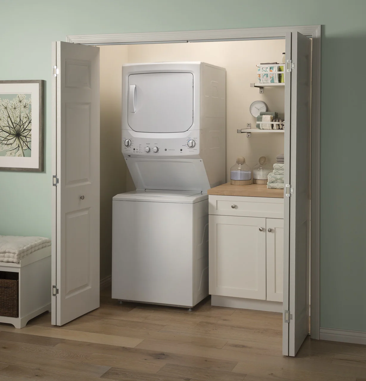 GE Electric Stacked Laundry Center with 3.8-cu ft Washer and 5.9-cu ft Dryer (GUD27ESSMWW) - Image 8