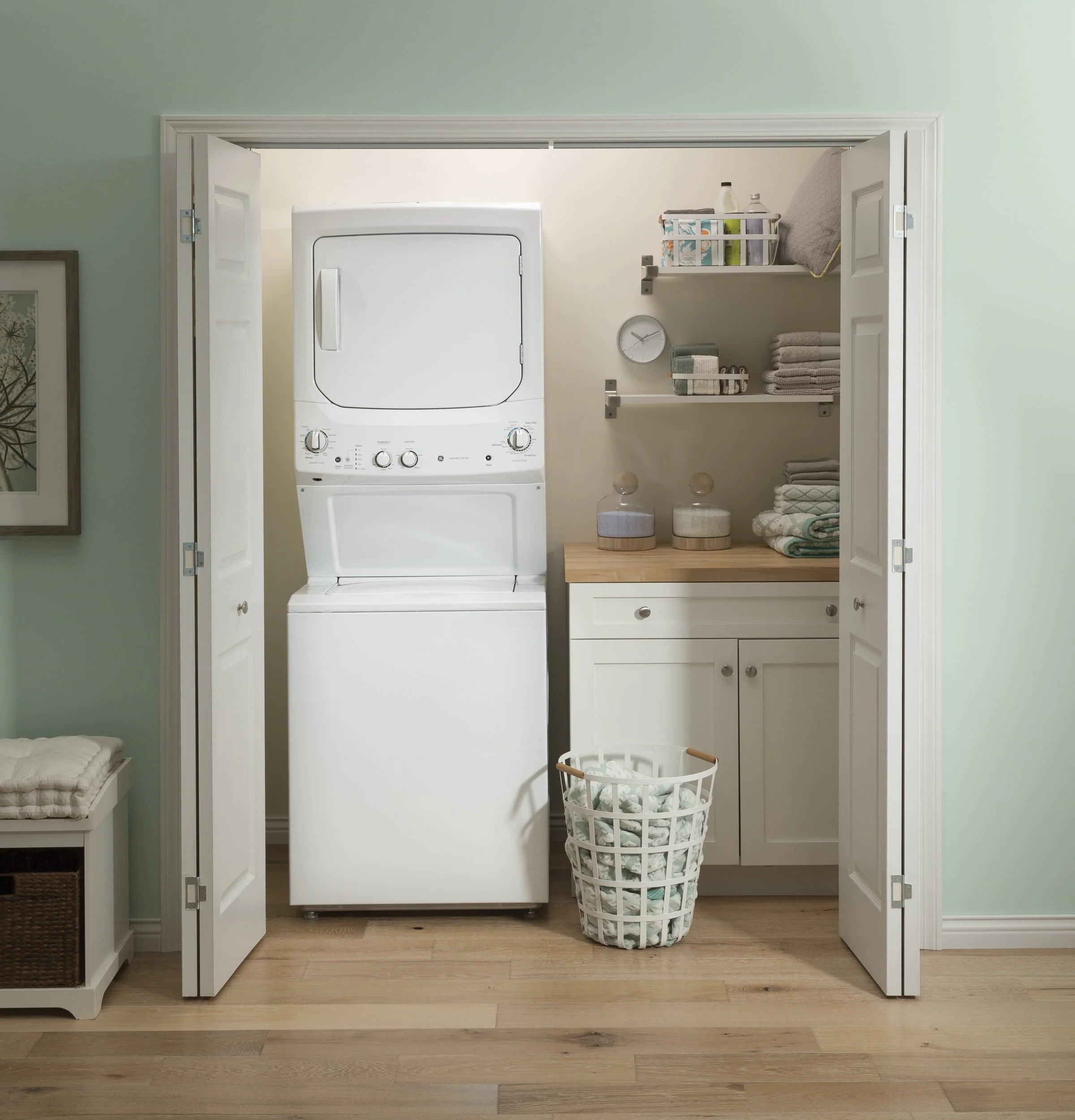 GE Electric Stacked Laundry Center with 3.8-cu ft Washer and 5.9-cu ft Dryer, White - Image 7