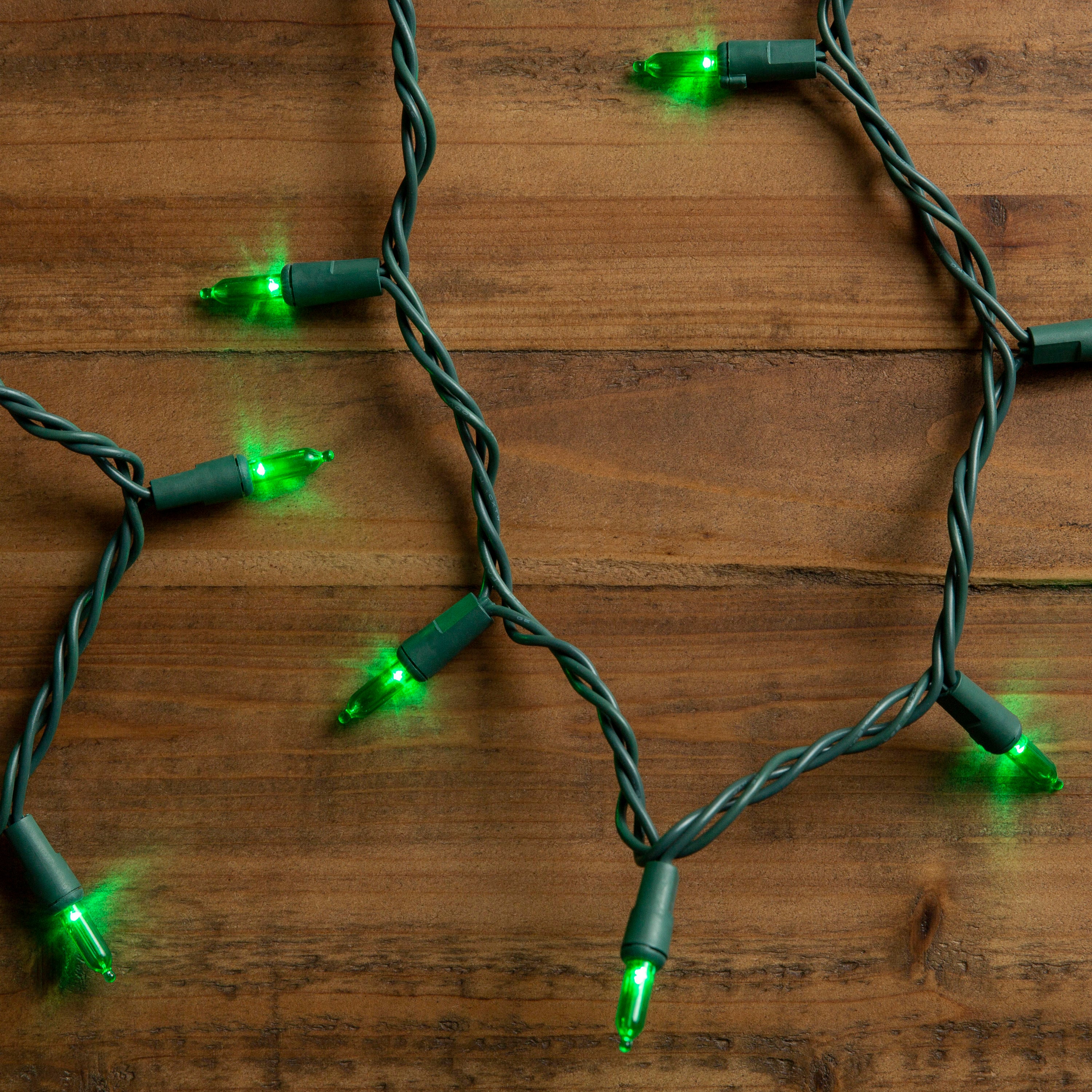 GE StayBright 100-Count 24.7-ft Green LED Plug-In Christmas String Lights - Image 3