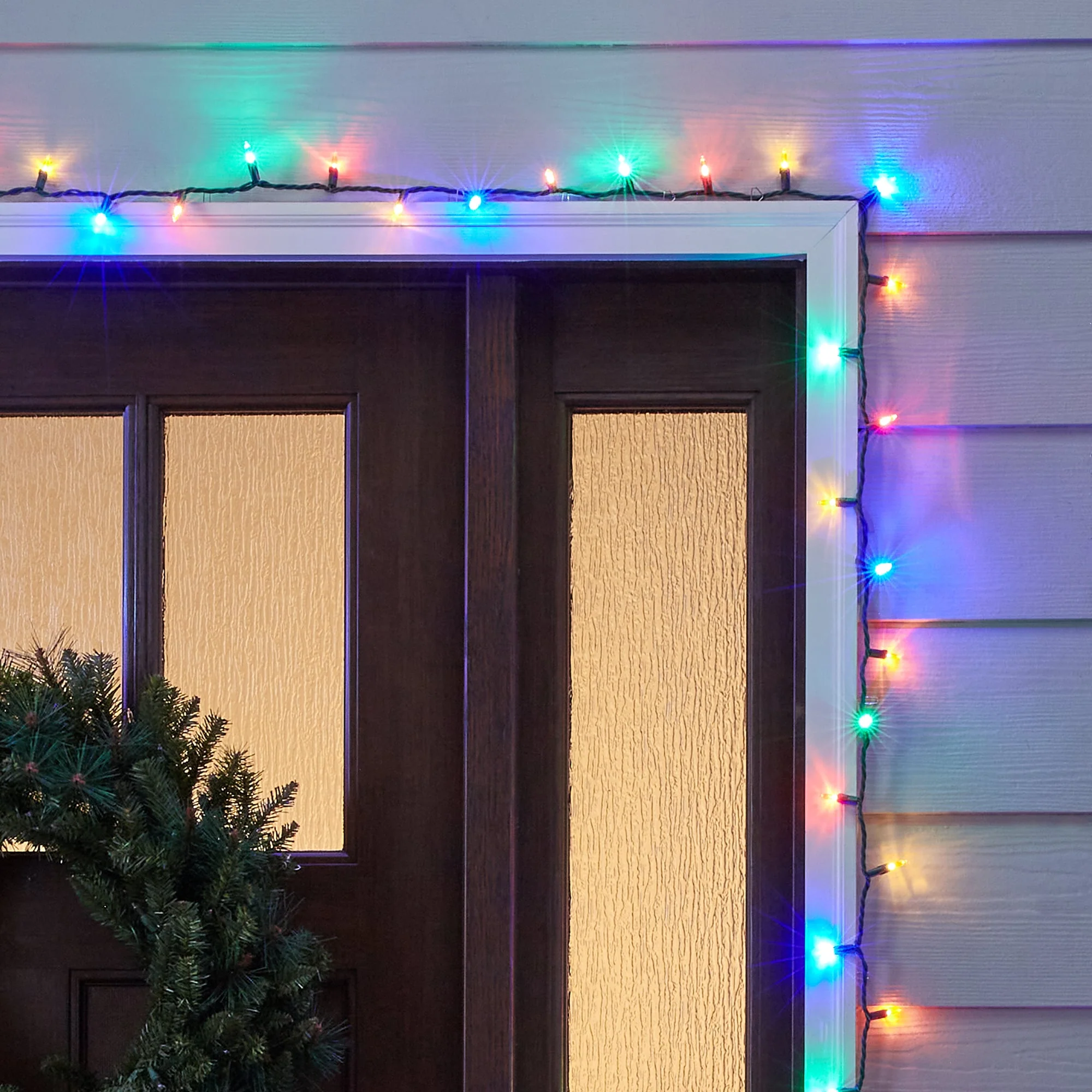 GE StayBright 100-Count 24.7-ft Multicolor LED Plug-In Christmas String Lights - Image 2