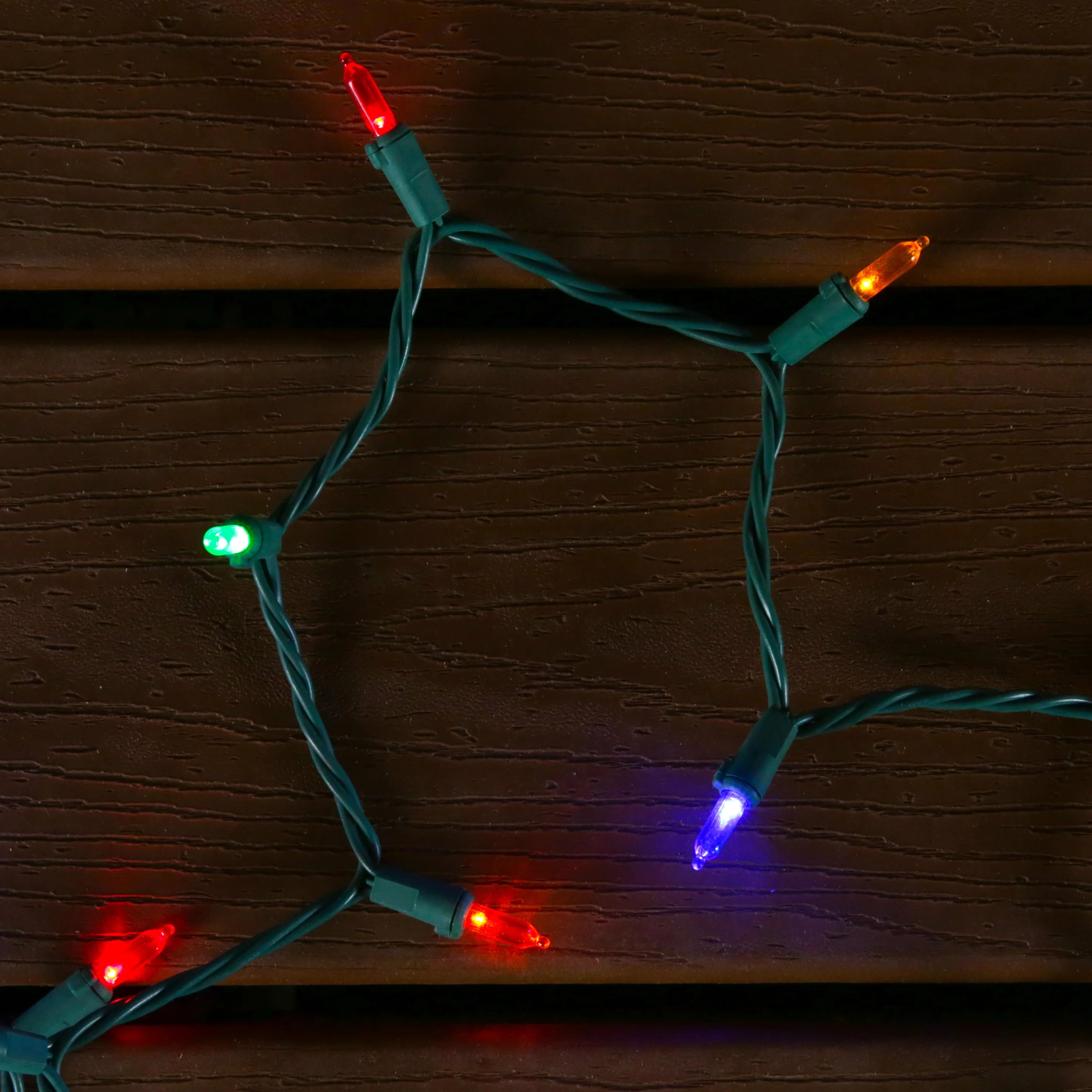 GE StayBright 100-Count 24.7-ft Multicolor LED Plug-In Christmas String Lights - Image 3
