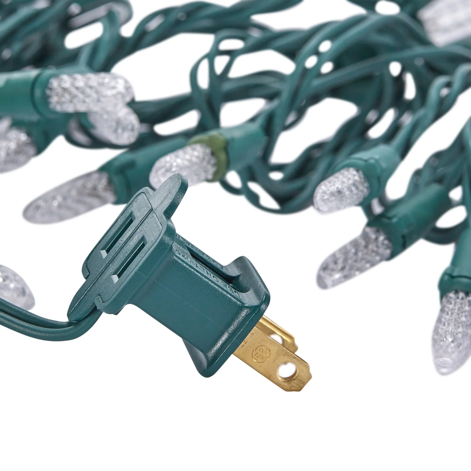 GE StayBright 100-Count 24.7-ft Sparkling Warm White LED Plug-In Christmas String Lights - Image 4