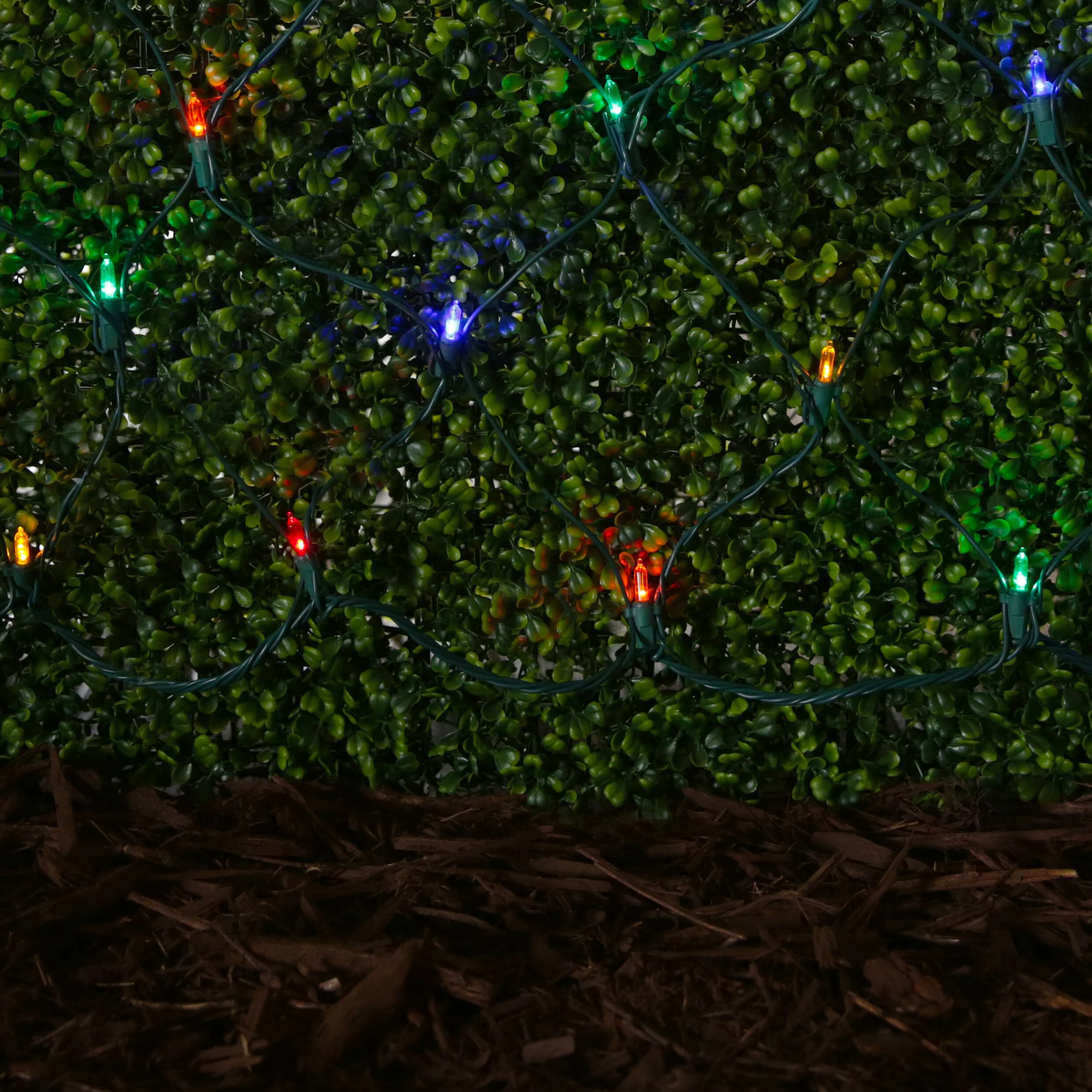 GE StayBright 5-ft x 4-ft Constant Multicolor LED Mini Plug-In Christmas Net Lights, 100-Count - Image 3