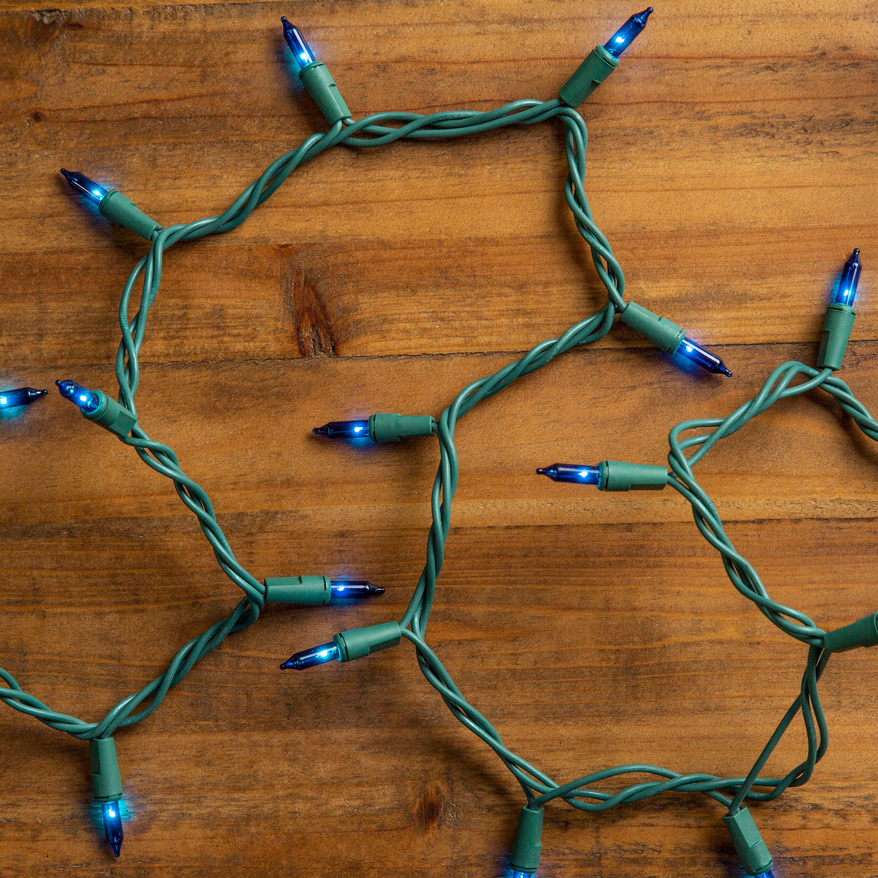 GE String-A-Long 100-Count 20.6-ft Blue Incandescent Plug-In Christmas String Lights - Image 4