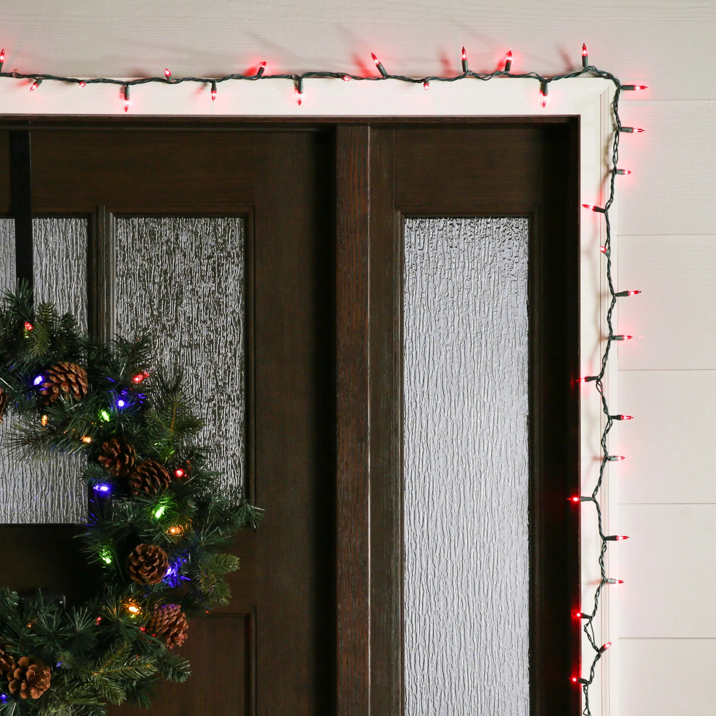 GE String-A-Long 100-Count 20.6-ft Red Incandescent Plug-In Christmas String Lights - Image 2