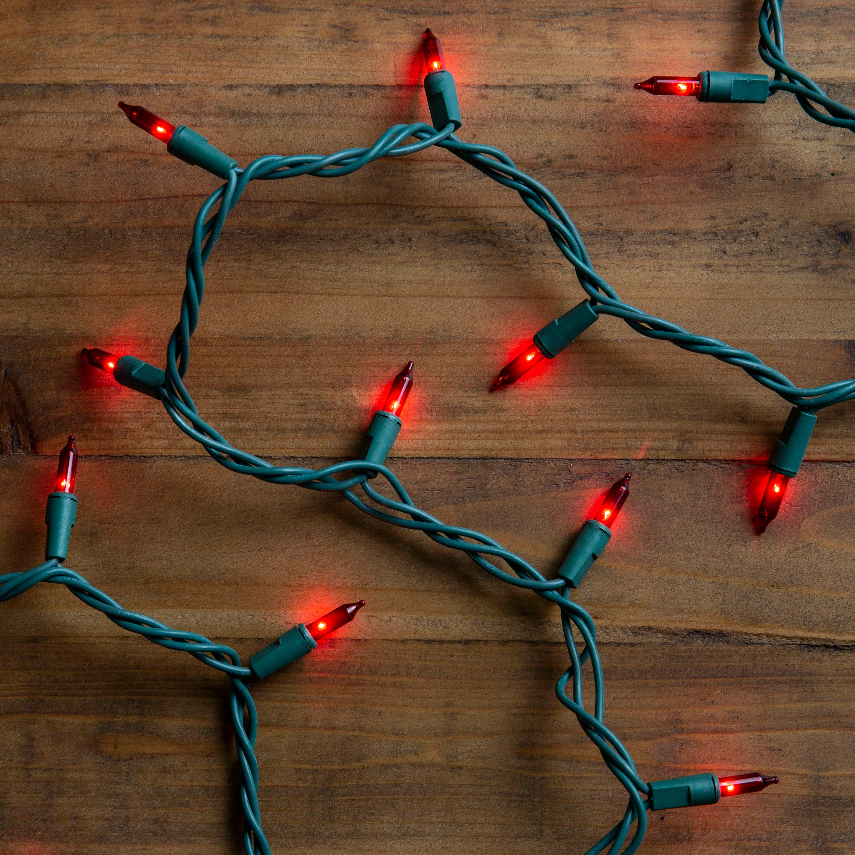 GE String-A-Long 100-Count 20.6-ft Red Incandescent Plug-In Christmas String Lights - Image 4
