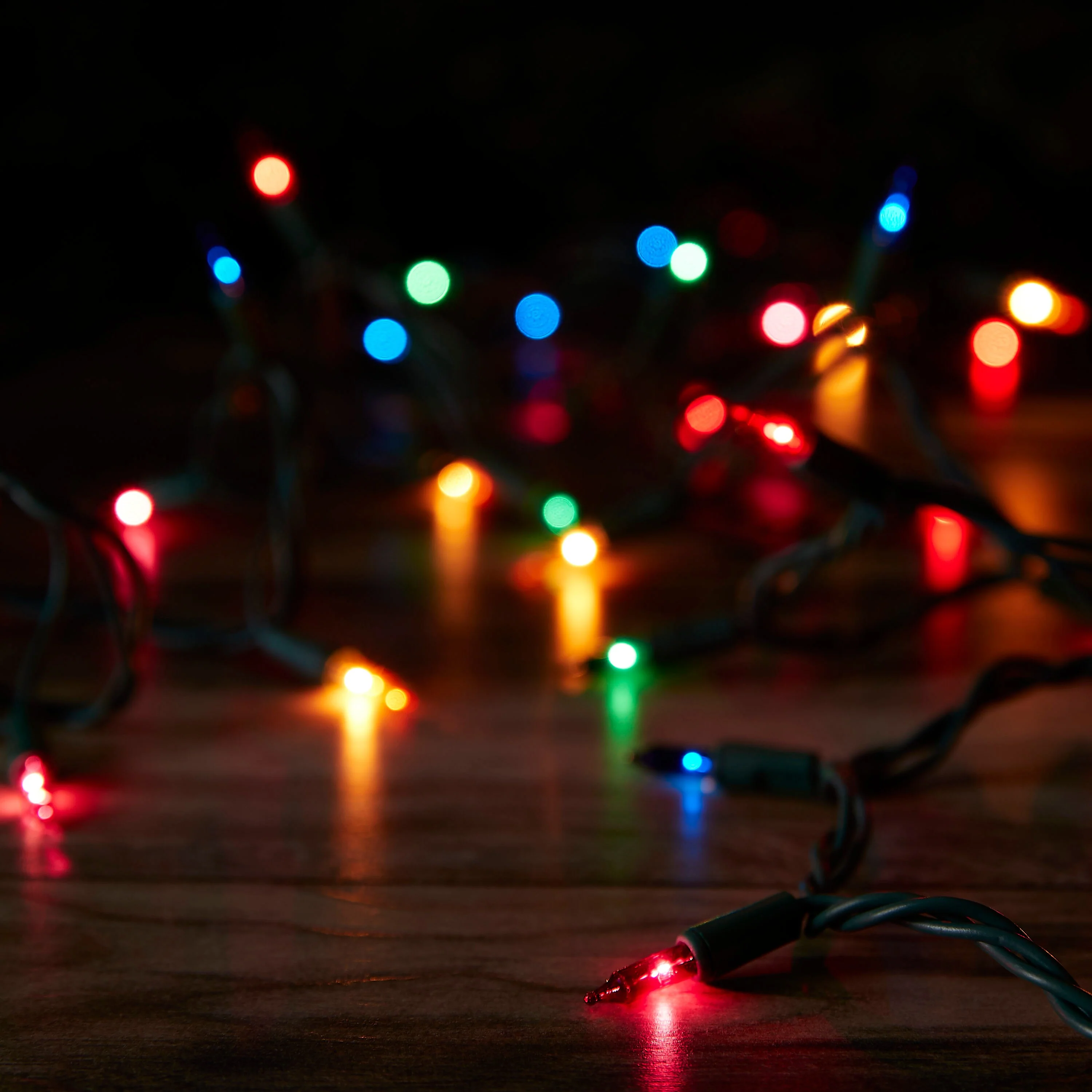 GE String-A-Long 450-Count 93.12-ft Multicolor Incandescent Plug-In Christmas String Lights - Image 5