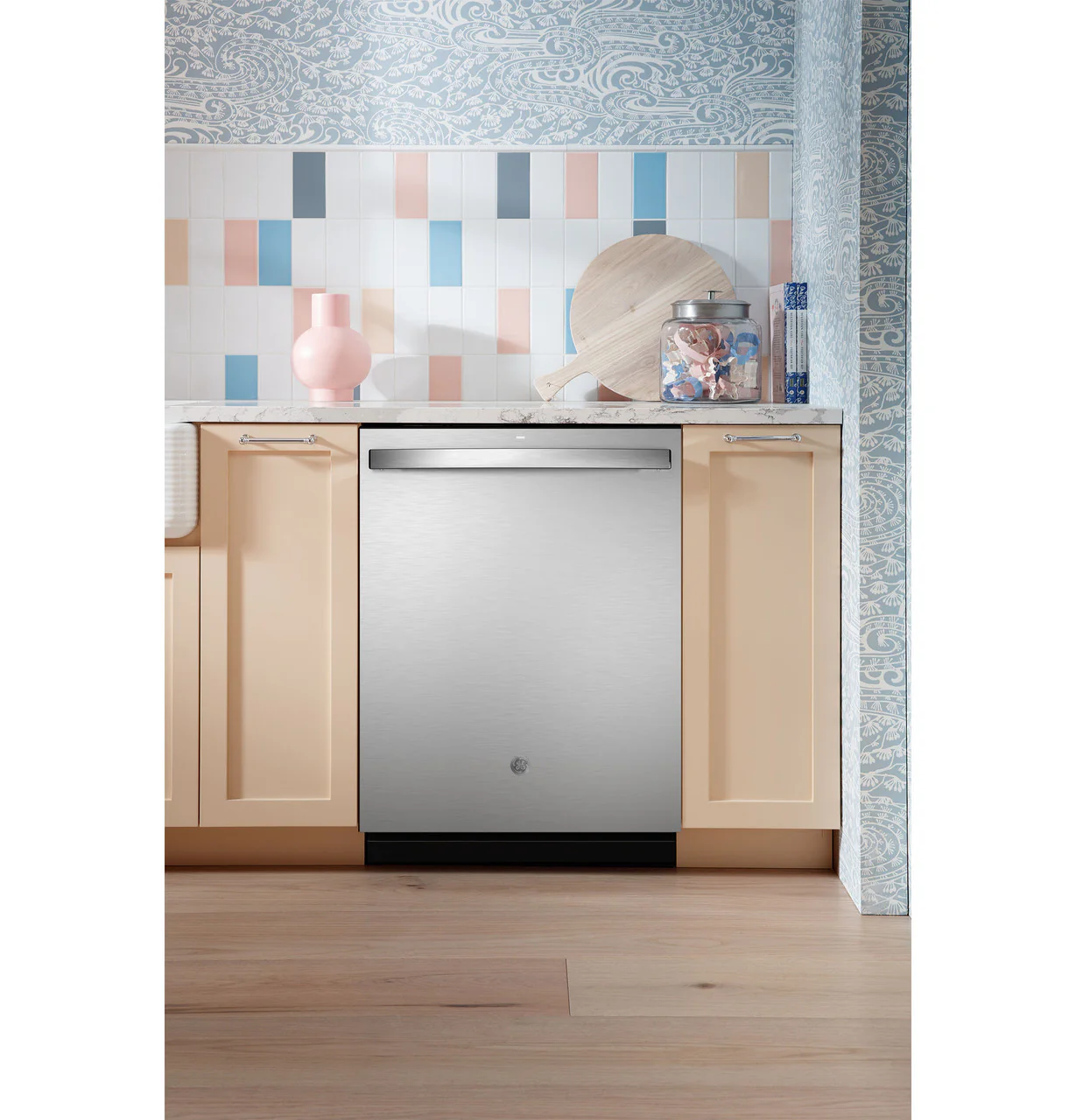 GE Top Control Tall Tub Dishwasher in Fingerprint Resistant Stainless Steel with Stainless Steel Tub, ENERGY STAR, 48 dBA - Image 7