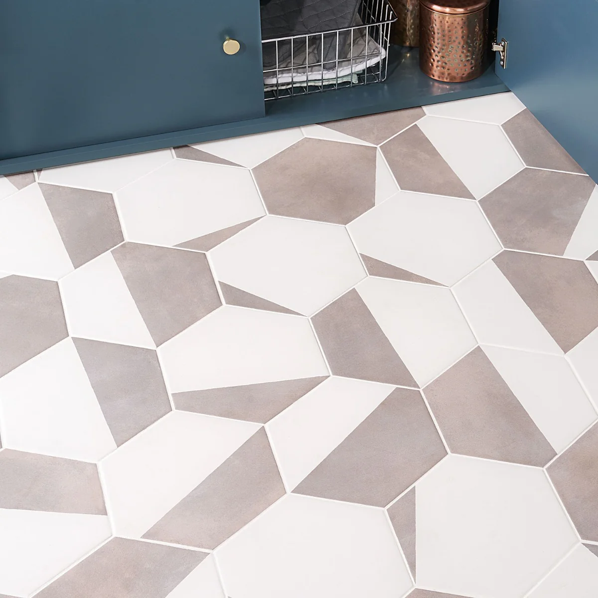 HexArt Pop Gris 8" Hexagon Matte Porcelain Tile - Lux Tile - Image 6