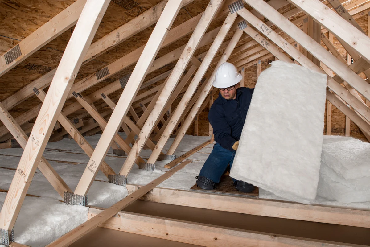 Johns Manville R-30 Attic Kraft-Faced Fiberglass Batt Insulation, 88-sq ft Coverage, 24-in x 48-in, K1243S - Image 4