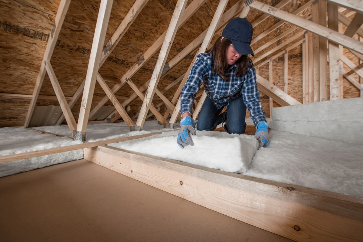 JM R-30 Unfaced Fiberglass Batt Insulation (19-in W x 48-in L) – 69.66-sq ft Coverage - Image 4
