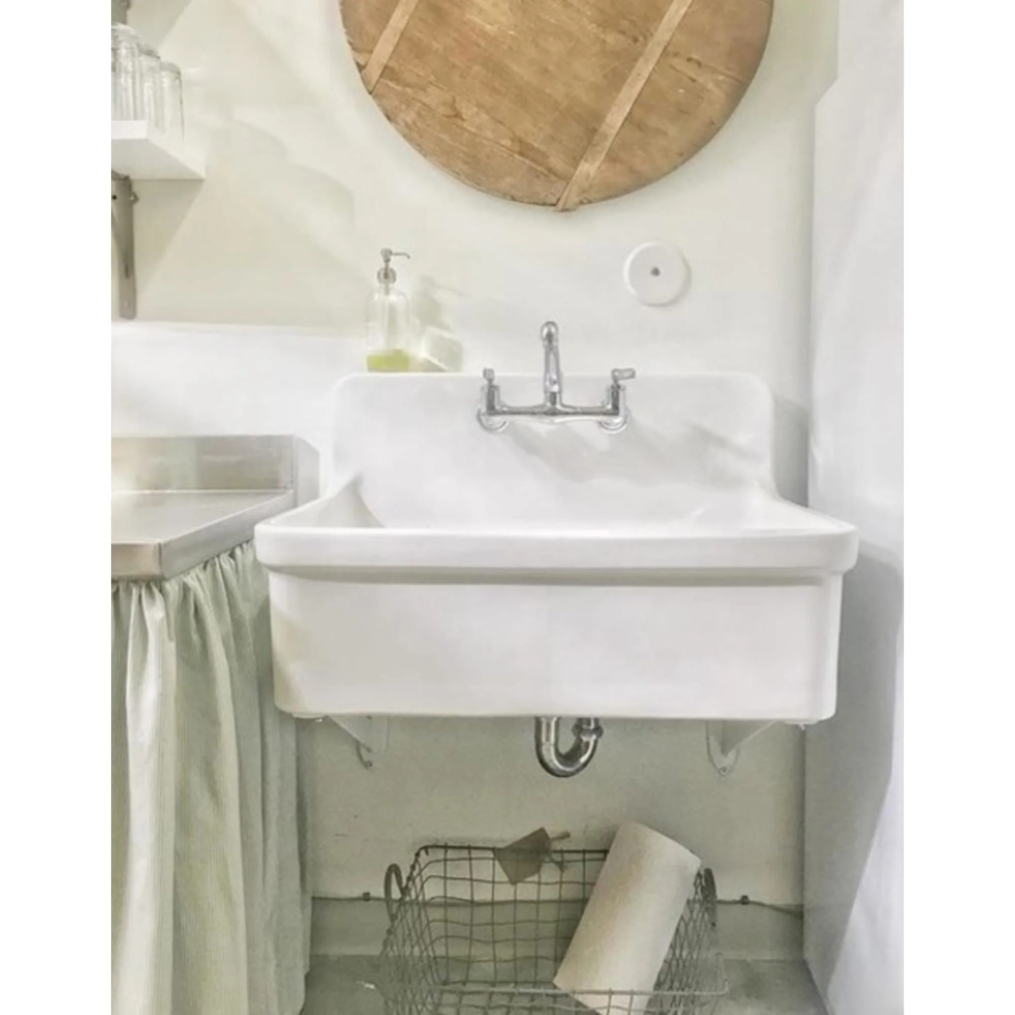 KOHLER Gilford 1-Basin White Wall Mount Laundry Sink - Image 3