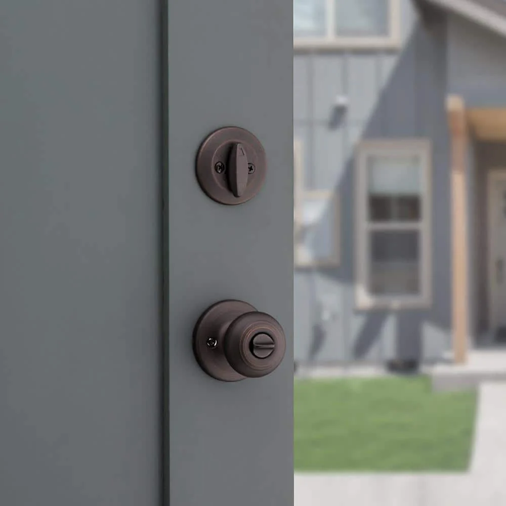 Kwikset Cove Venetian Bronze Entry Door Knob and Single Cylinder Deadbolt Combo Pack with SmartKey - Image 6