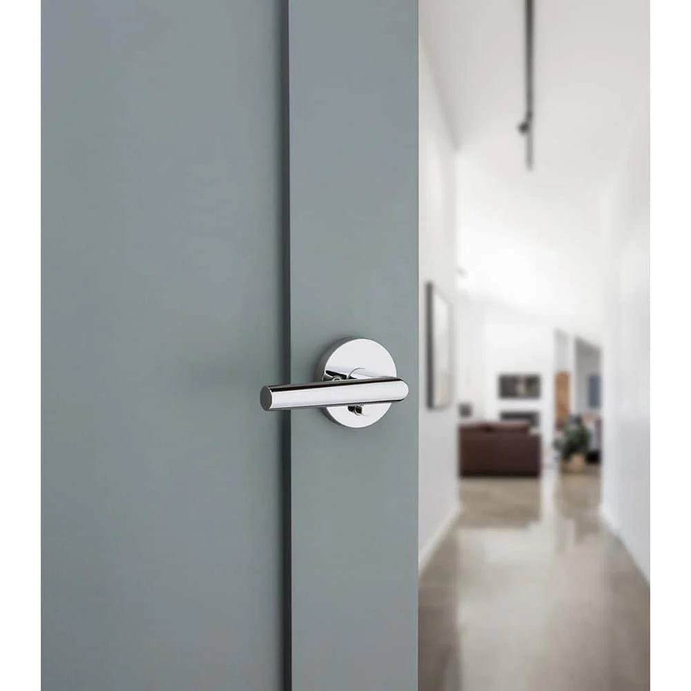 Kwikset Milan Polished Chrome Privacy Bed/Bath Door Lever, Round Rose - Image 3