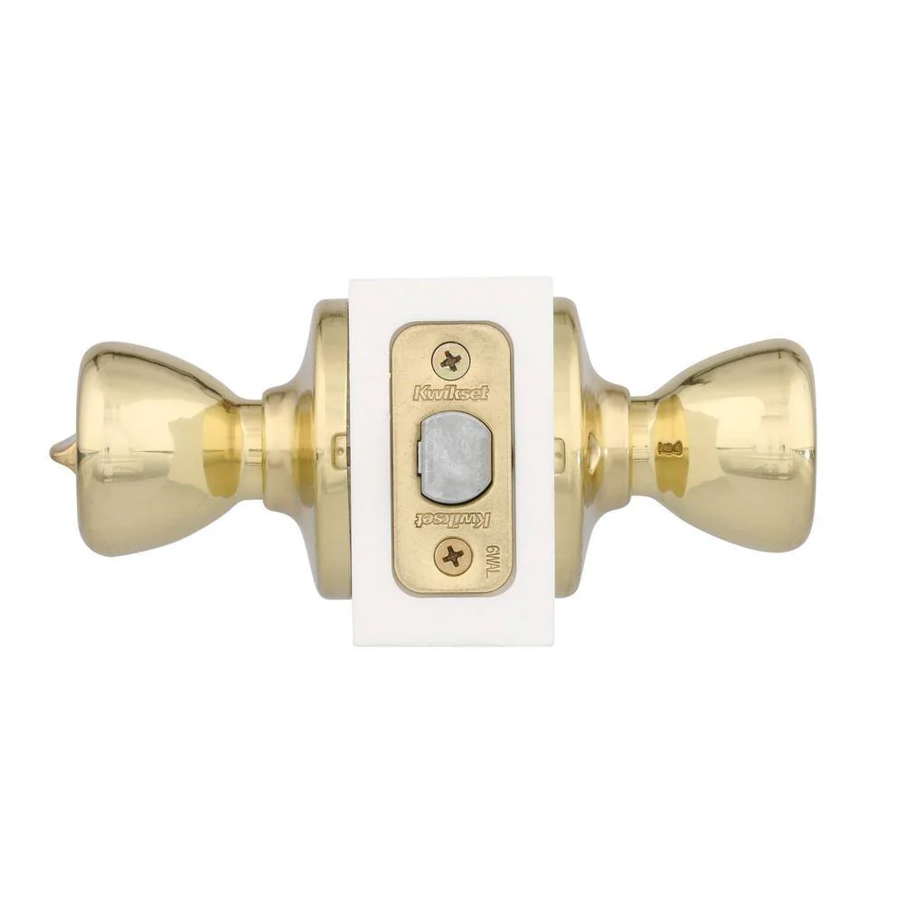 Kwikset Tylo Polished Brass Bed/Bath Privacy Door Knob with Microban Antimicrobial Technology - Image 4
