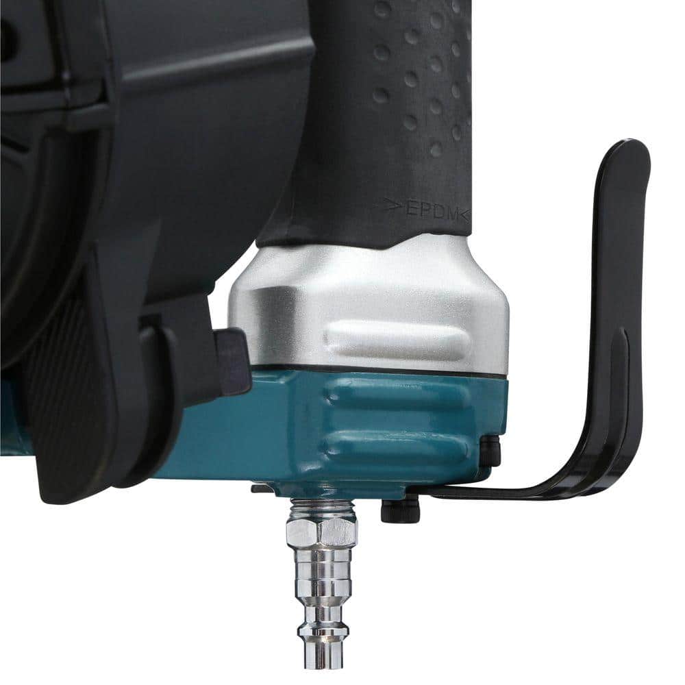 Makita 1-3/4 in. 15° Roofing Coil Nailer - Image 7