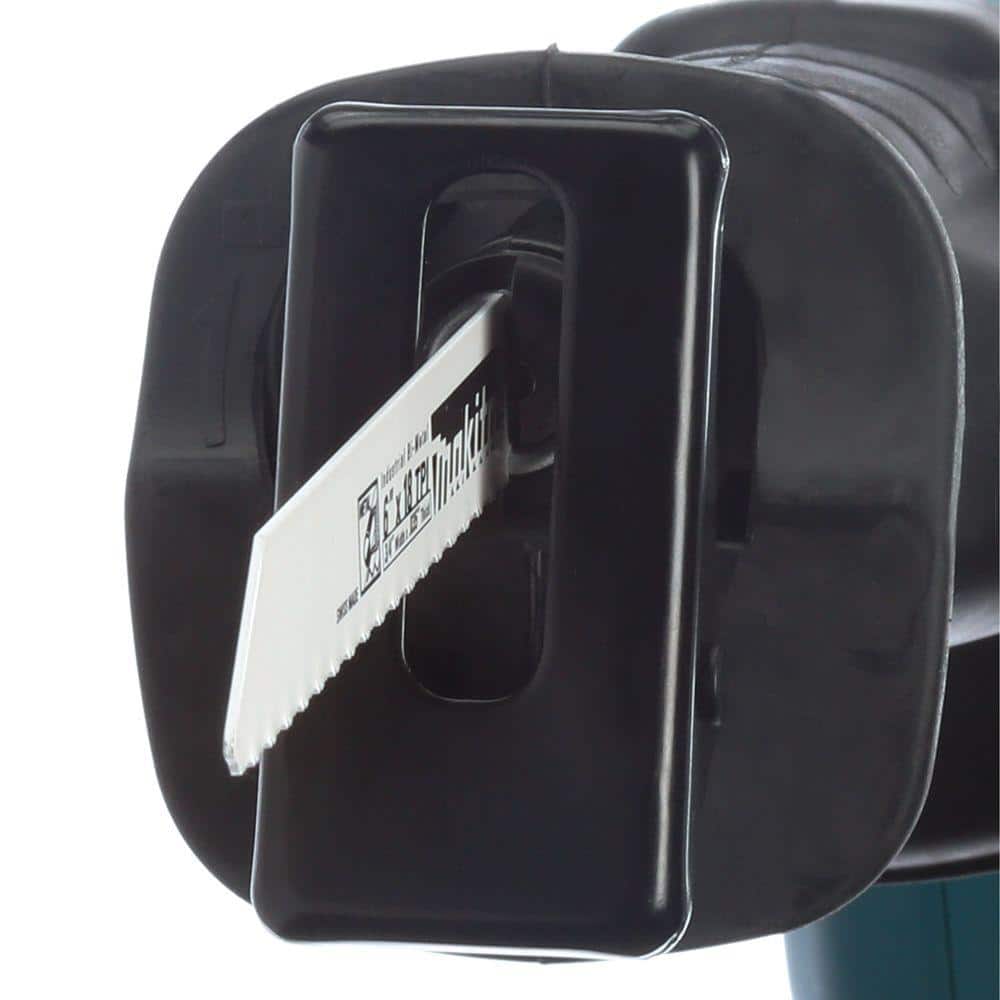 Makita 11 Amp Corded Variable Speed Reciprocating Saw with Wood & Metal Blades and Hard Case (No Lock-On) - Image 7