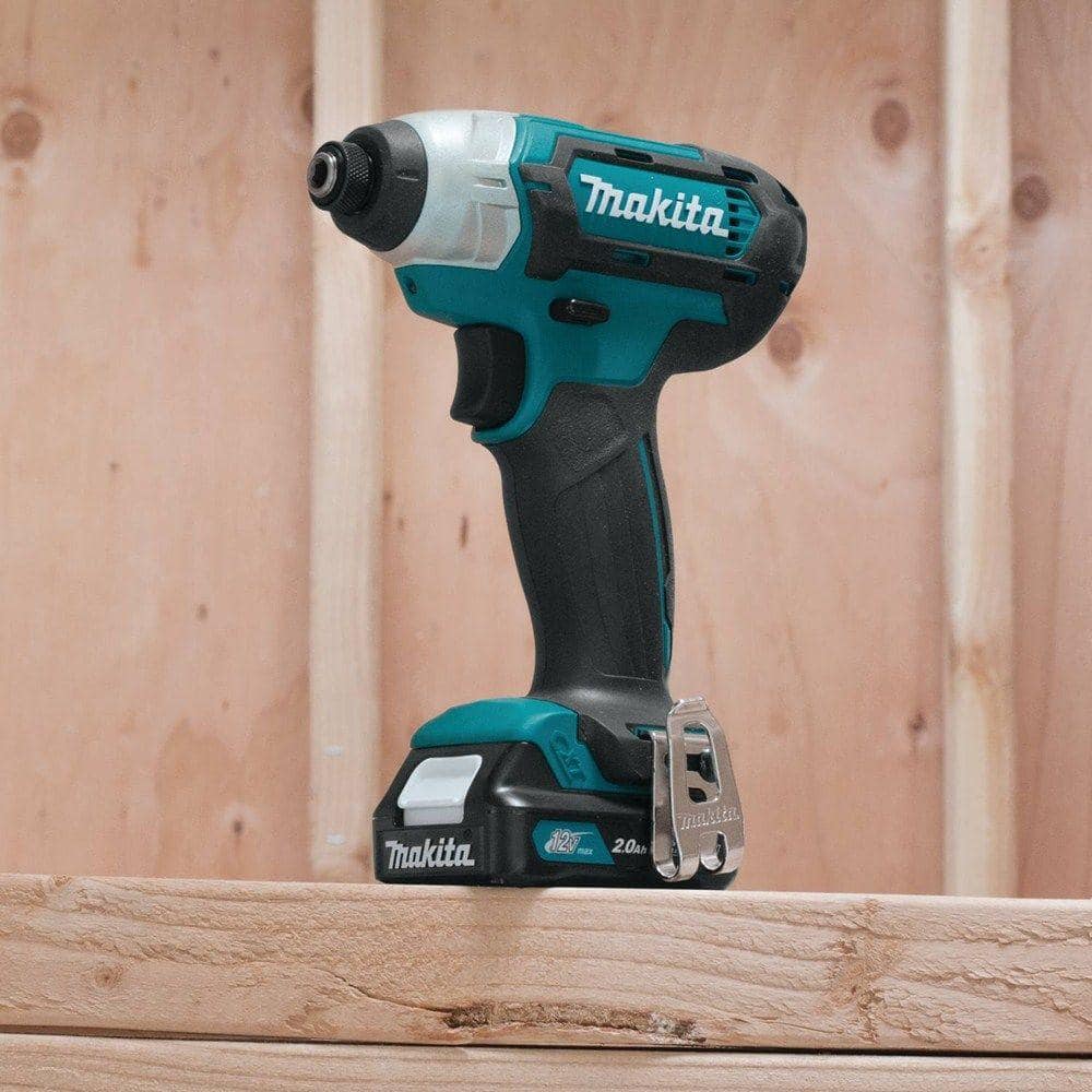 Makita 12V max CXT Lithium‑Ion 1/4 in. Cordless Impact Driver Kit with (2) 2.0Ah Batteries, Charger & Hard Case - Image 3