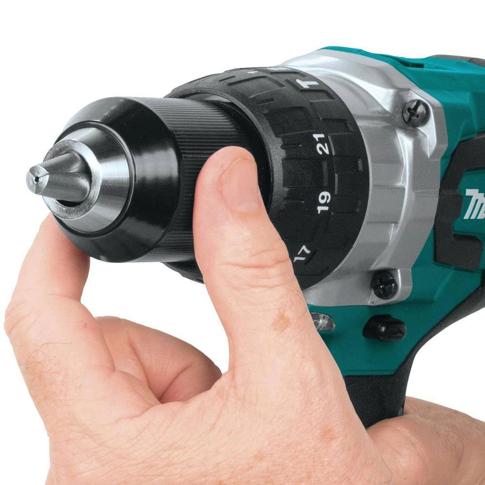 Makita 18-Volt LXT Brushless 1/2 in. Cordless Hammer Drill Kit with (2) 4.0Ah Batteries, Rapid Charger and Hard Case (XPH07MB) - Image 5