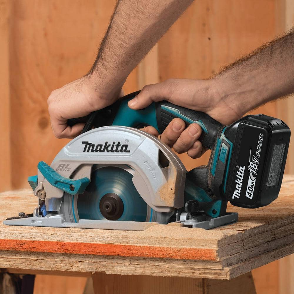 Makita 18-Volt LXT Lithium‑Ion Brushless Cordless Combo Kit (3‑Tool) – XT333X1 - Image 2