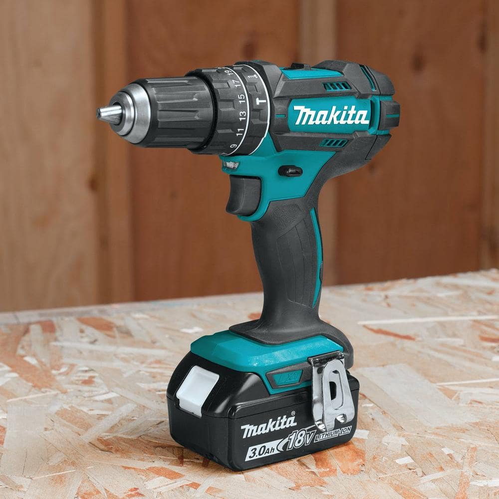 Makita 18V 3.0Ah LXT Lithium‑Ion Cordless Combo Kit (7‑Piece) – XT704 - Image 8