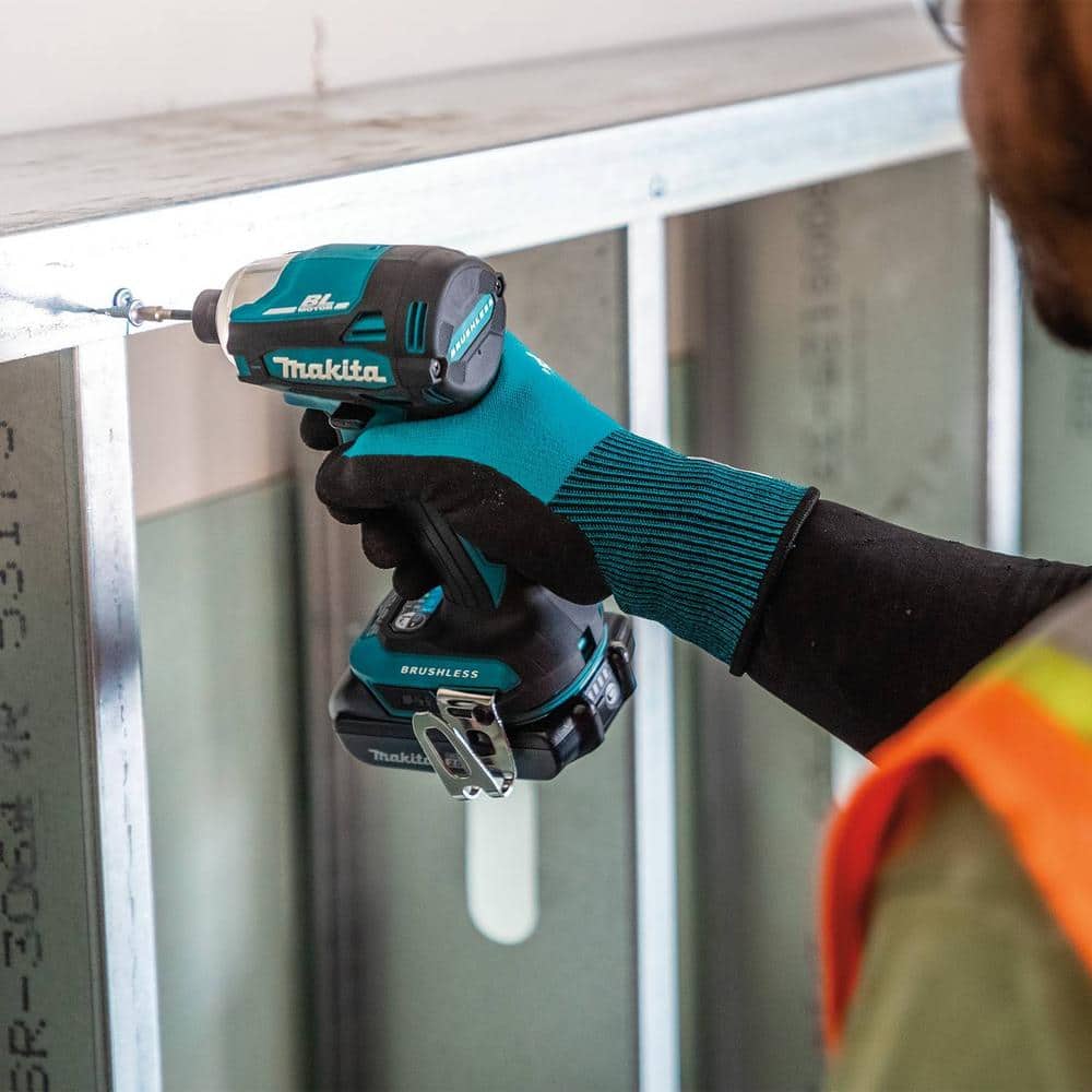 Makita 18V LXT 2.0Ah Lithium‑Ion Compact Brushless Cordless Impact Driver Kit with Quick‑Shift Mode, 4‑Speed (XDT19R) - Image 3