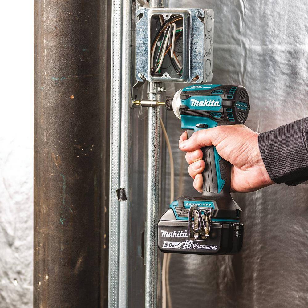 Makita 18V LXT 5.0Ah Brushless Cordless Impact Driver Kit with Quick-Shift Mode, 4-Speed (XDT16T) - Image 7