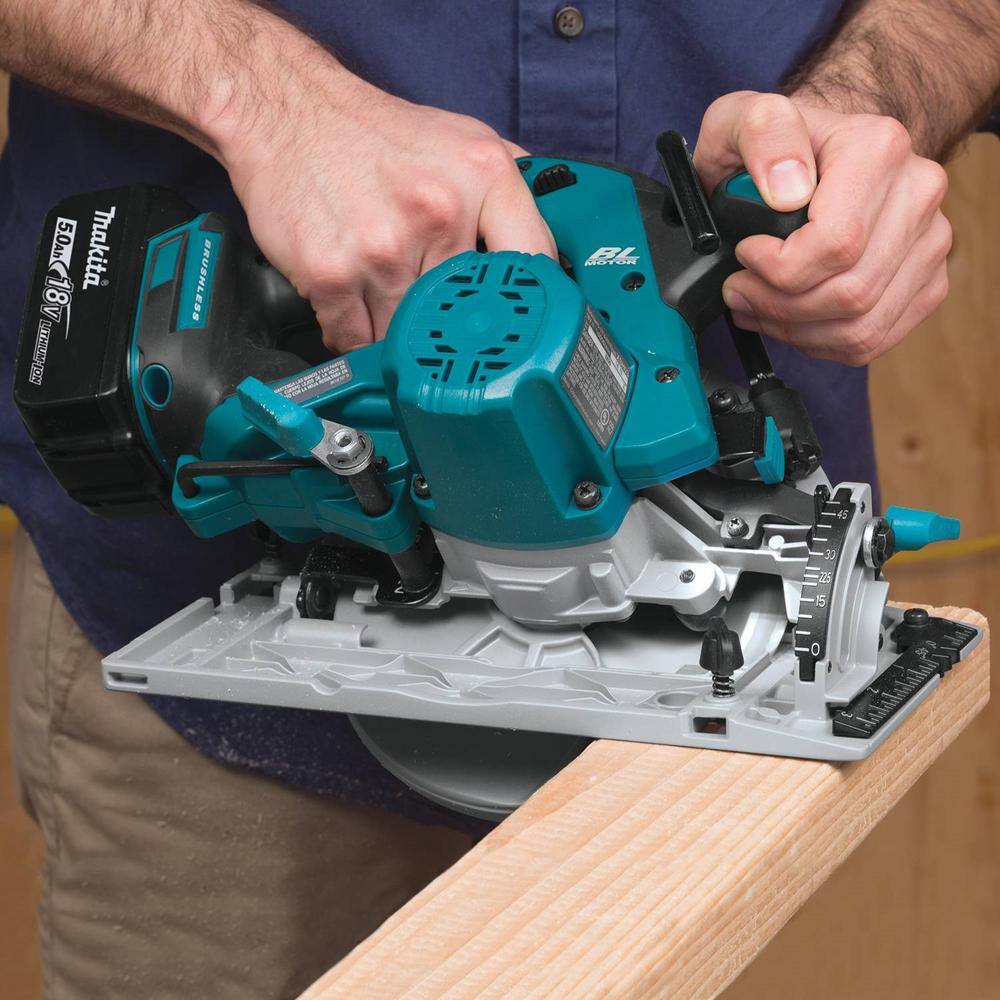 Makita 18V LXT Brushless 7‑Piece Cordless Combo Kit with 2x 5.0Ah Batteries, Dual‑Port Charger, Bag (XT707PT) - Image 6