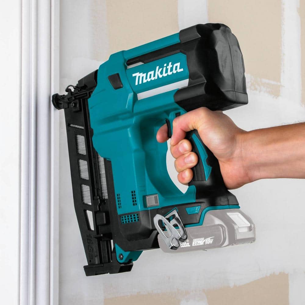 Makita 18V LXT Lithium-Ion 16-Gauge Cordless 2-1/2 in. Straight Finish Nailer (Tool Only) - Image 7