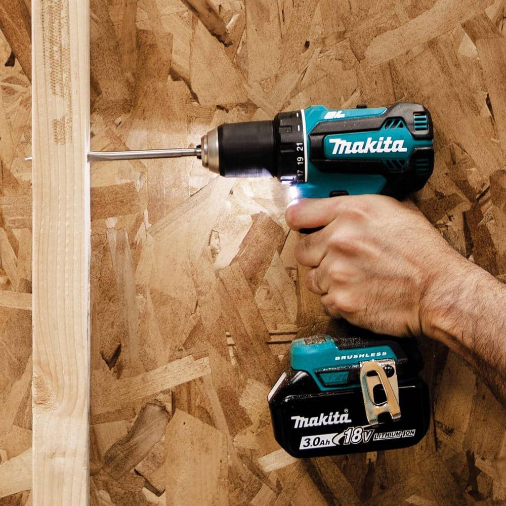 Makita 18V LXT Lithium‑Ion Brushless Cordless 1/2 in. Driver‑Drill Kit (3.0Ah, XFD131) - Image 3