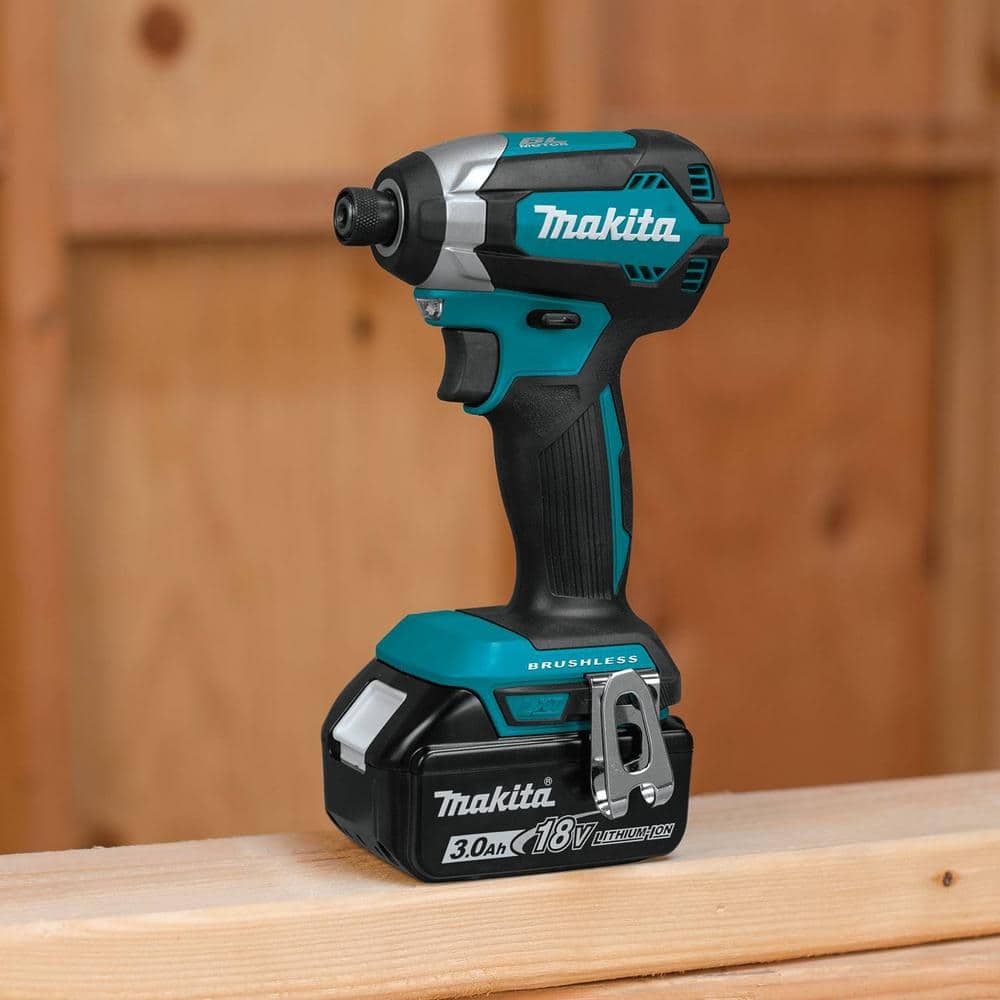 Makita 18V LXT Lithium‑Ion Brushless Cordless 2‑Piece Combo Kit with (2) 3.0Ah Batteries, Driver‑Drill & Impact Driver (XT281S) - Image 6