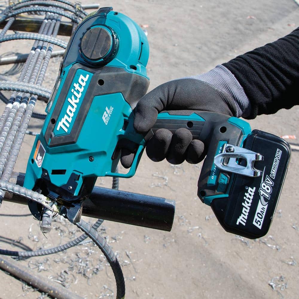 Makita 18V LXT Lithium-Ion Brushless Cordless Rebar Tying Tool Kit (5.0 Ah) - Image 4