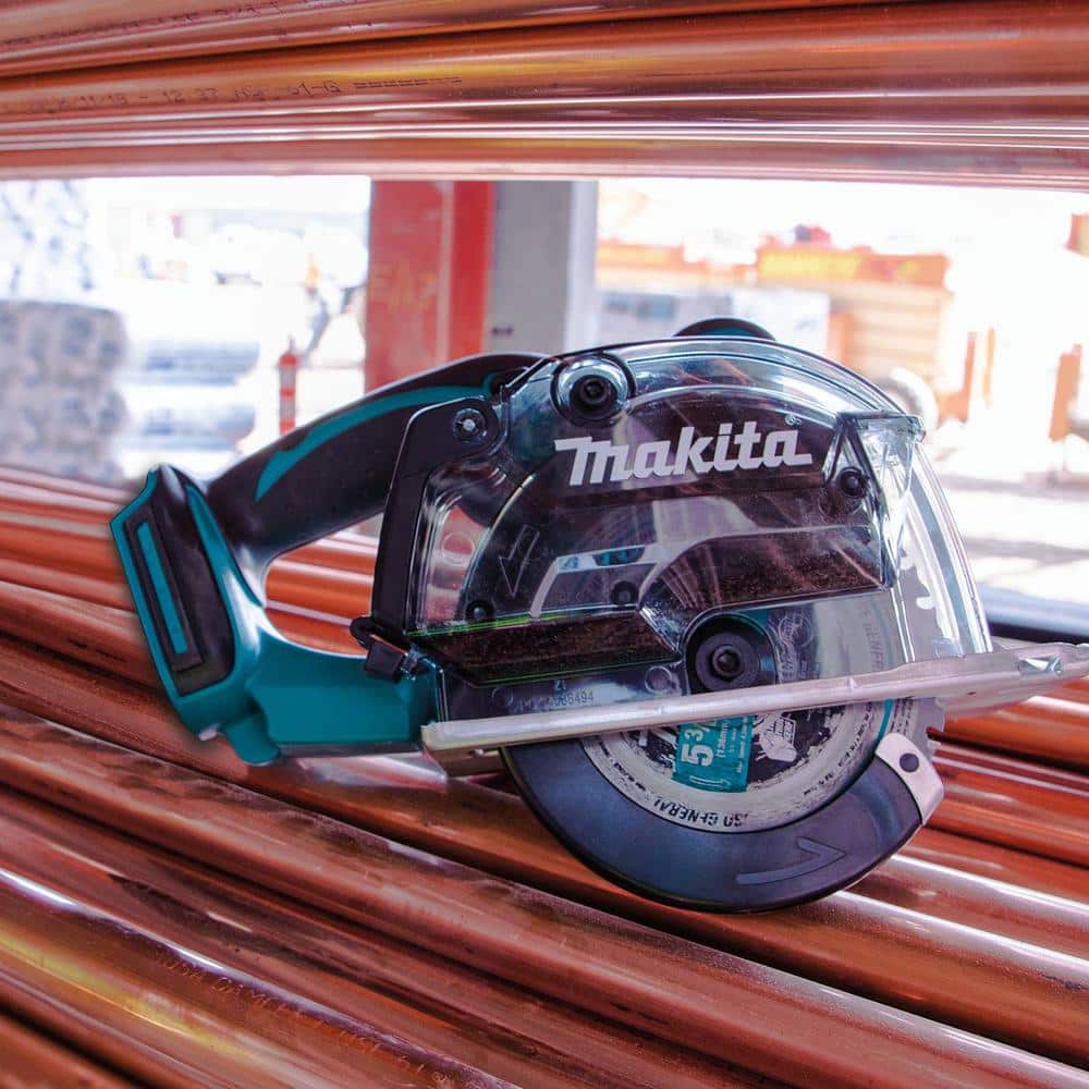 Makita 18V LXT Lithium‑Ion Cordless 5-3/8 in. Metal Cutting Saw with Electric Brake & Chip Collector (Tool‑Only) - Image 3
