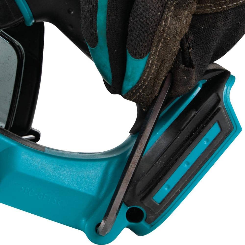 Makita 18V LXT Lithium‑Ion Cordless 5-3/8 in. Metal Cutting Saw with Electric Brake & Chip Collector (Tool‑Only) - Image 5