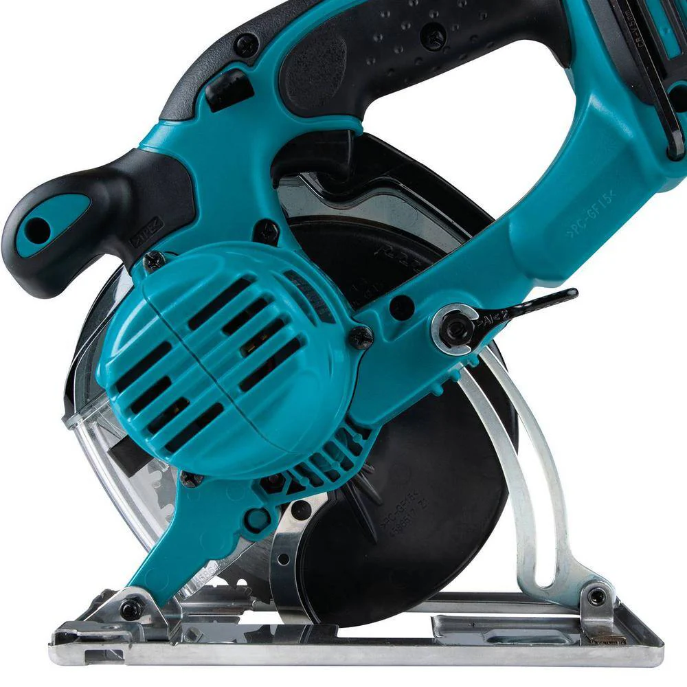 Makita 18V LXT Lithium‑Ion Cordless 5-3/8 in. Metal Cutting Saw with Electric Brake & Chip Collector (Tool‑Only) - Image 7