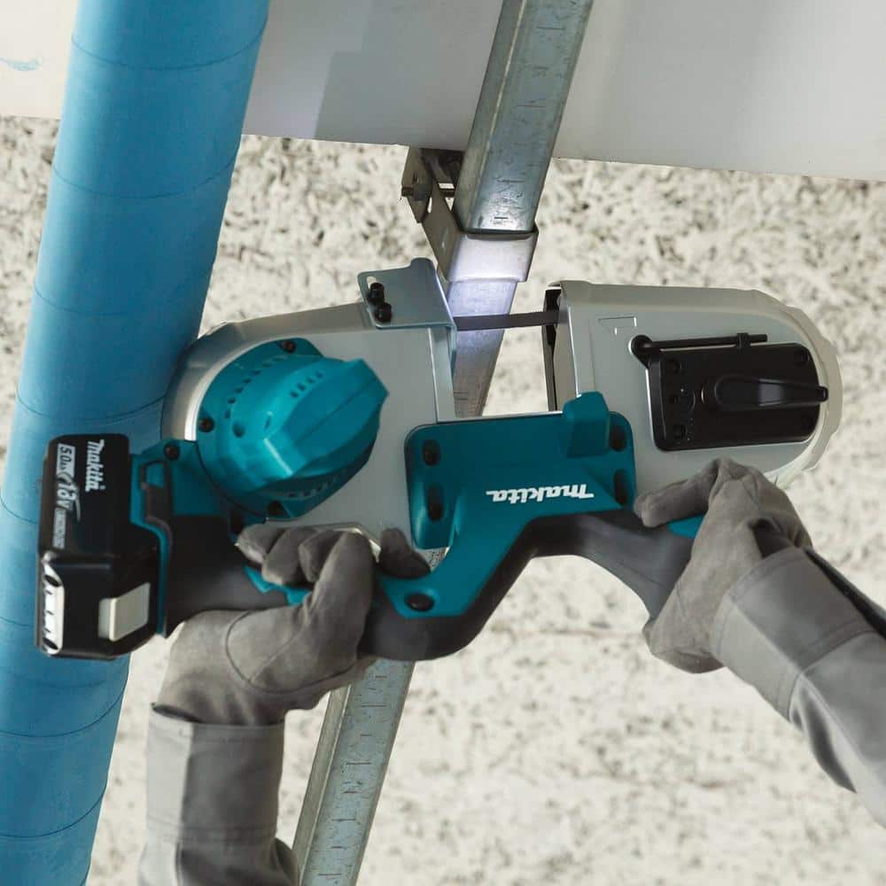Makita 18V LXT Lithium‑Ion Cordless Compact Band Saw Kit (5.0Ah) - Image 2