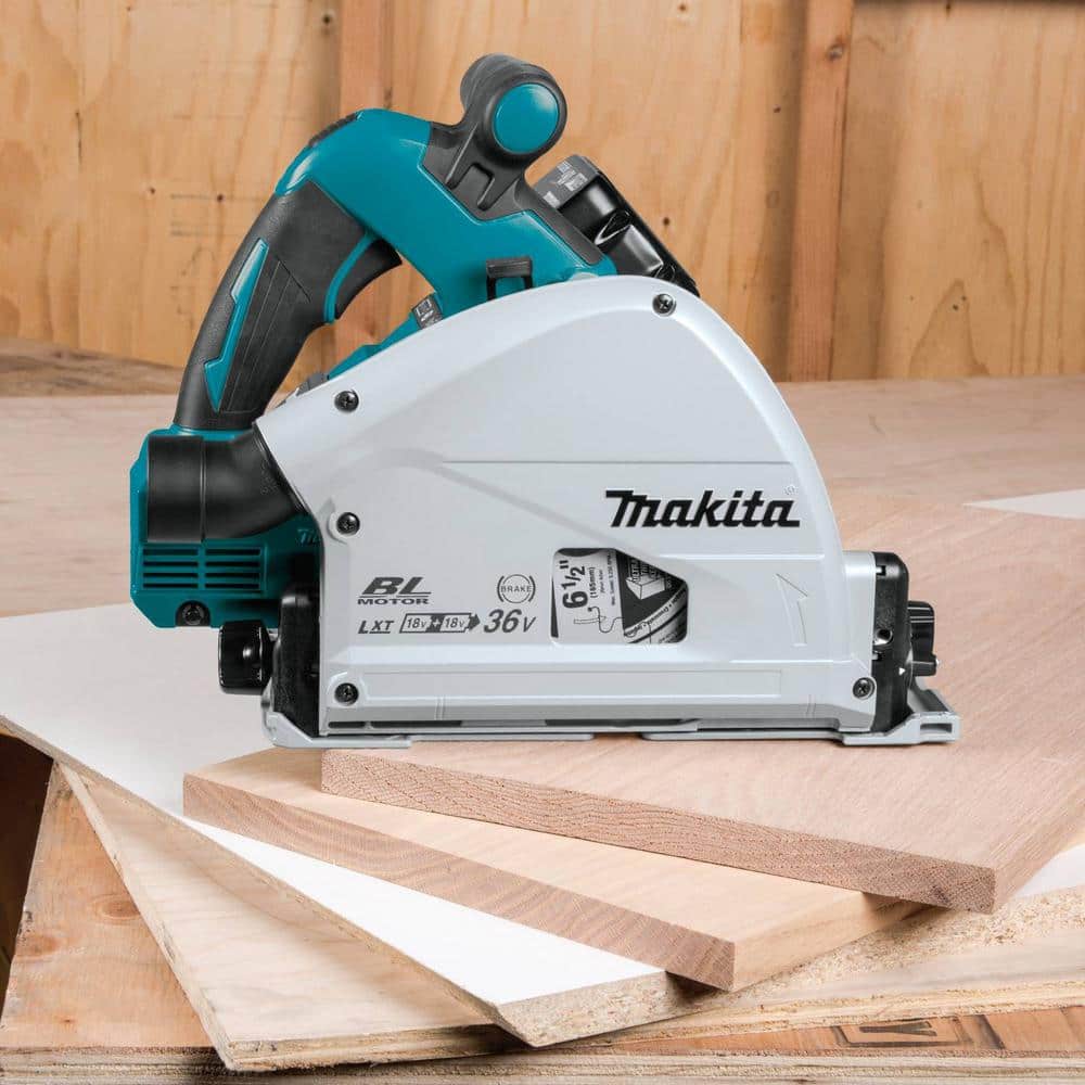 Makita 18V X2 LXT (36V) Brushless 6-1/2 in. Plunge Circular Saw Kit, 5.0Ah with 55 in. Guide Rail and Guide Rail Clamp (2-Pack) - Image 6
