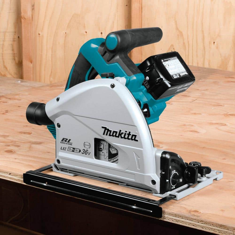 Makita 18V X2 LXT (36V) Brushless 6-1/2 in. Plunge Circular Saw Kit, 5.0Ah with 55 in. Guide Rail and Guide Rail Clamp (2-Pack) - Image 8