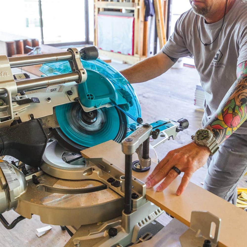 Makita 18V X2 LXT Lithium‑Ion (36V) 12 in. Brushless Dual‑Bevel Sliding Compound Miter Saw, AWS Capable (Tool‑Only) - Image 3