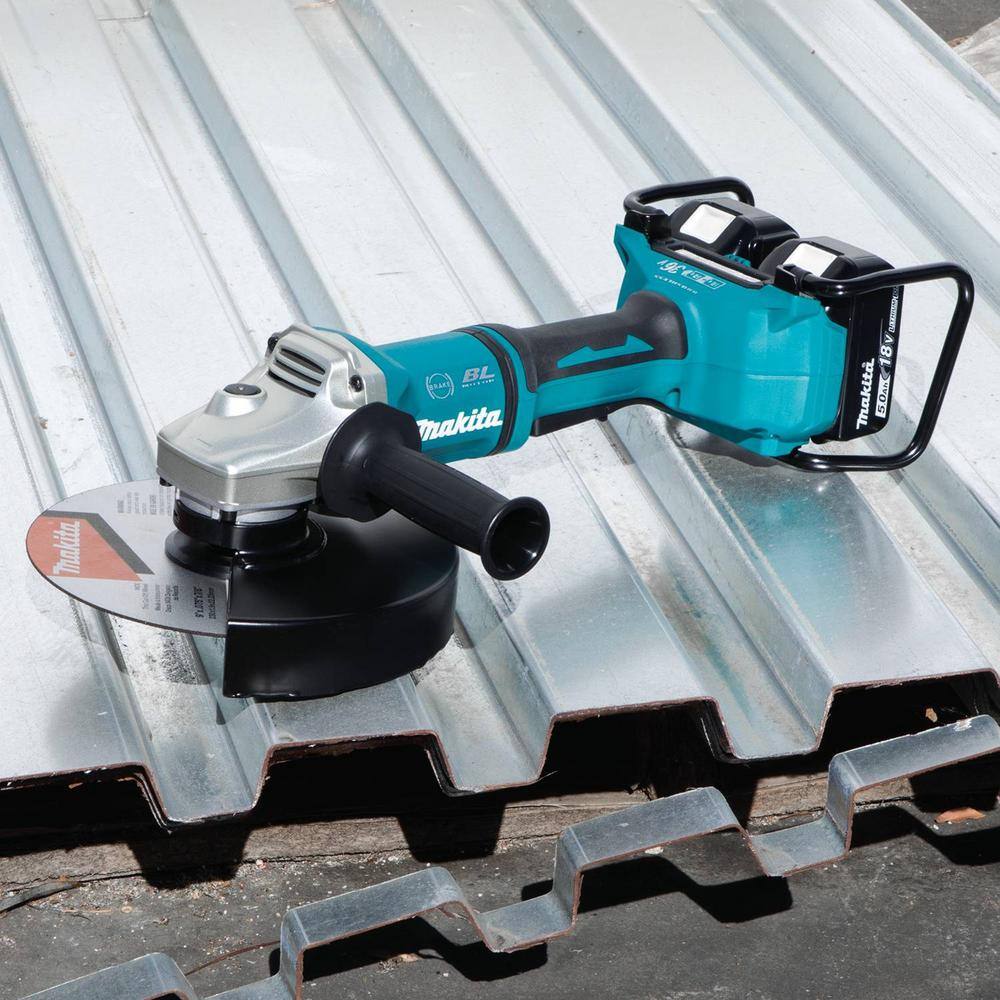 Makita 18V X2 LXT Lithium‑Ion (36V) Brushless Cordless 9 in. Paddle Switch Cut‑Off/Angle Grinder Kit with Electric Brake, 5.0Ah - Image 4