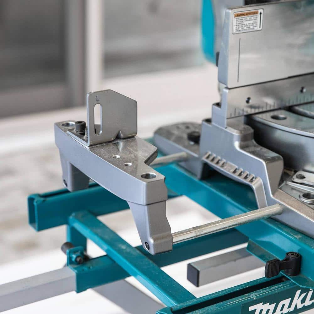 Makita 40V max XGT Brushless Cordless 12 in. Dual-Bevel Sliding Compound Miter Saw Kit, AWS Capable (4.0Ah) - Image 9