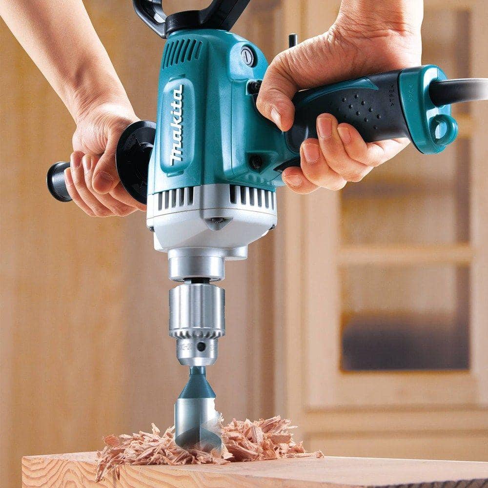 Makita 8.5 Amp 1/2 in. Spade Handle Drill, DS4011 - Image 4