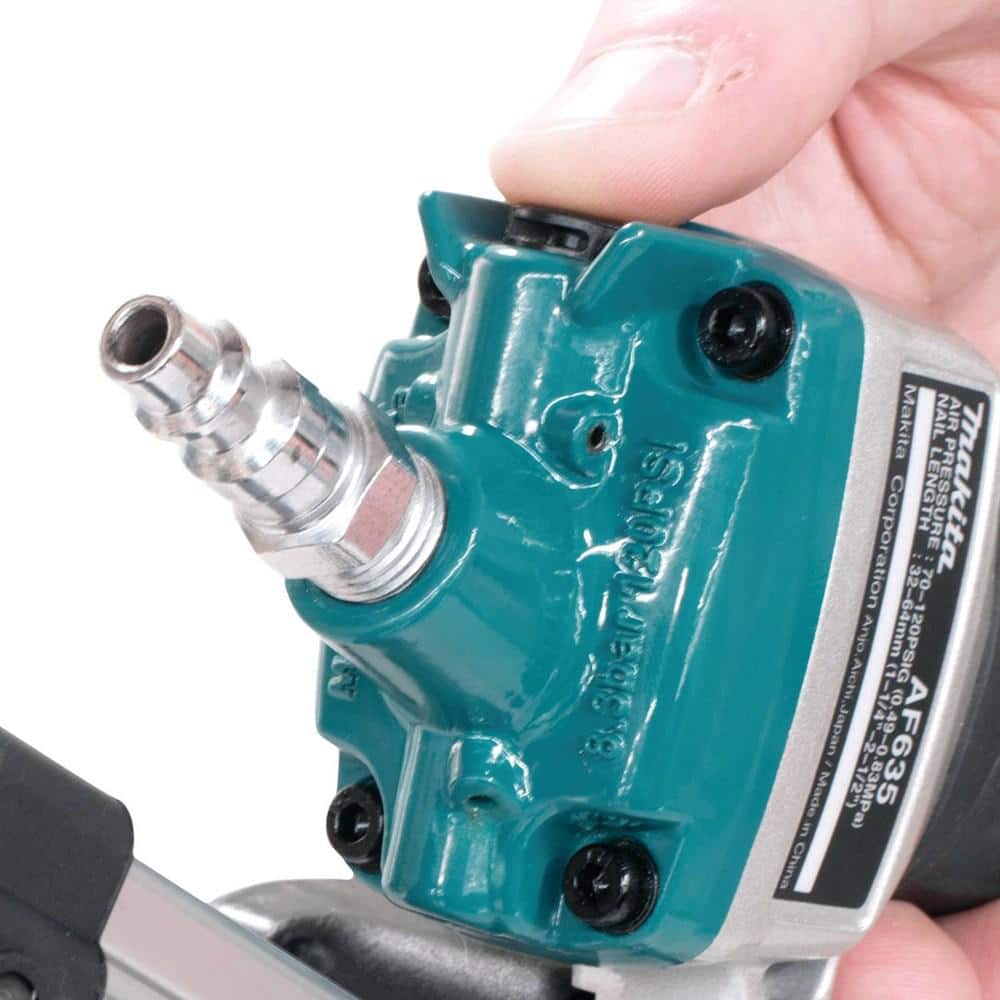 Makita Pneumatic 15-Gauge 2-1/2 in. Angled Finish Nailer, AF635 - Image 7