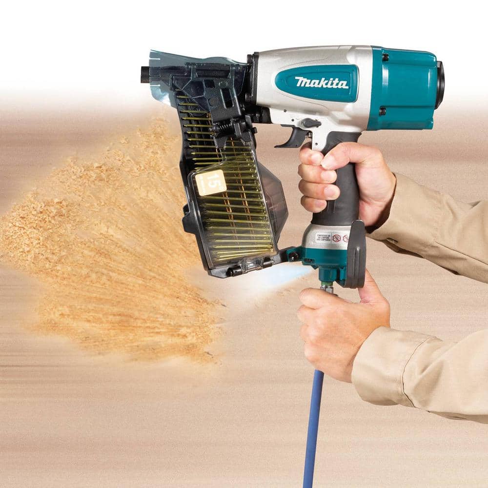 Makita Pneumatic 2-1/2 in. 15° Siding Coil Nailer - Image 4