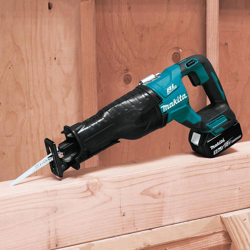 Makita XT447T 18V LXT Lithium‑Ion Brushless 4‑Piece Cordless Combo Kit with 5.0Ah Batteries (Hammer Drill, Impact Driver, Reciprocating Saw, LED Flashlight) - Image 5