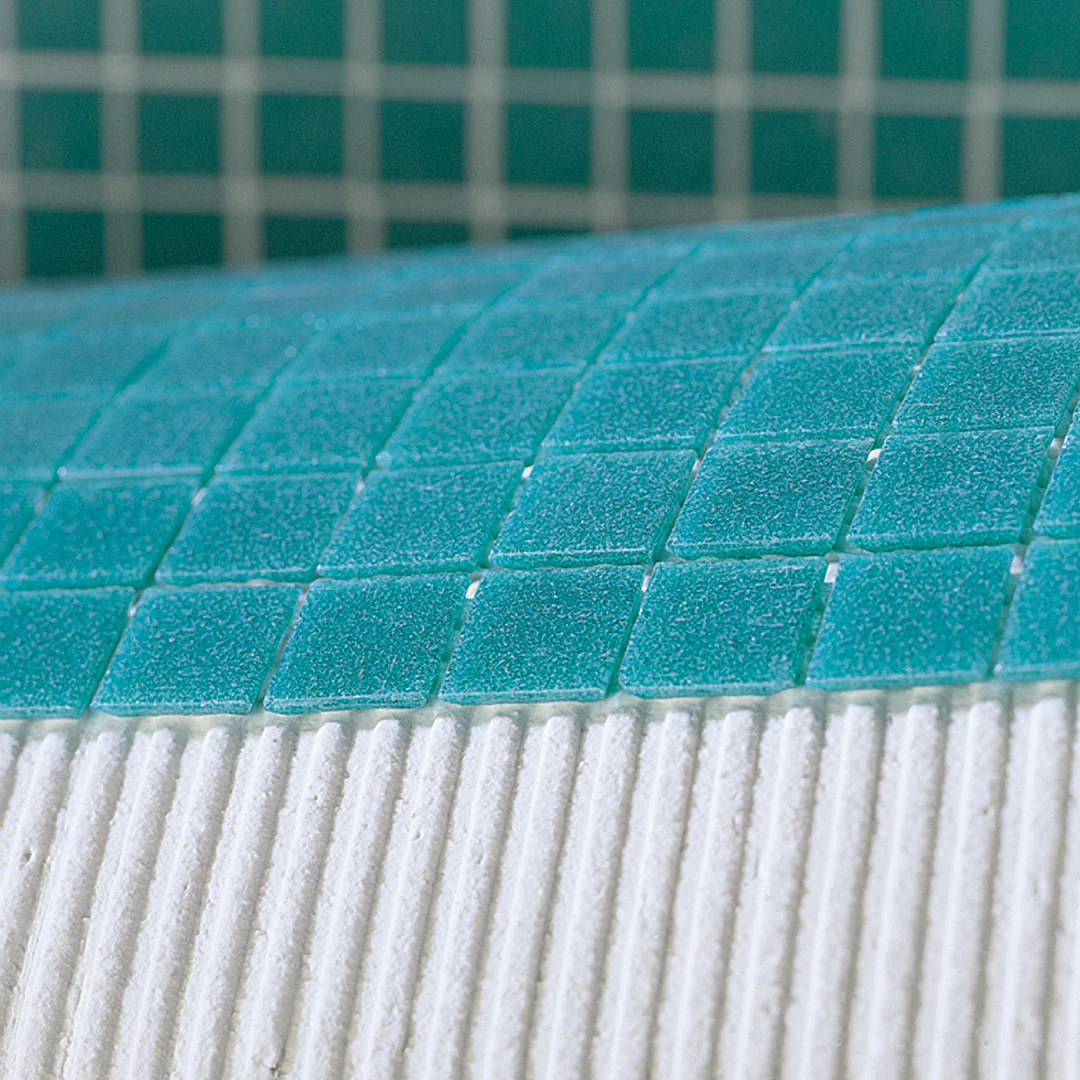 MAPEI Adesilex P10 Premium Glass & Mosaic Tile Mortar - Image 5