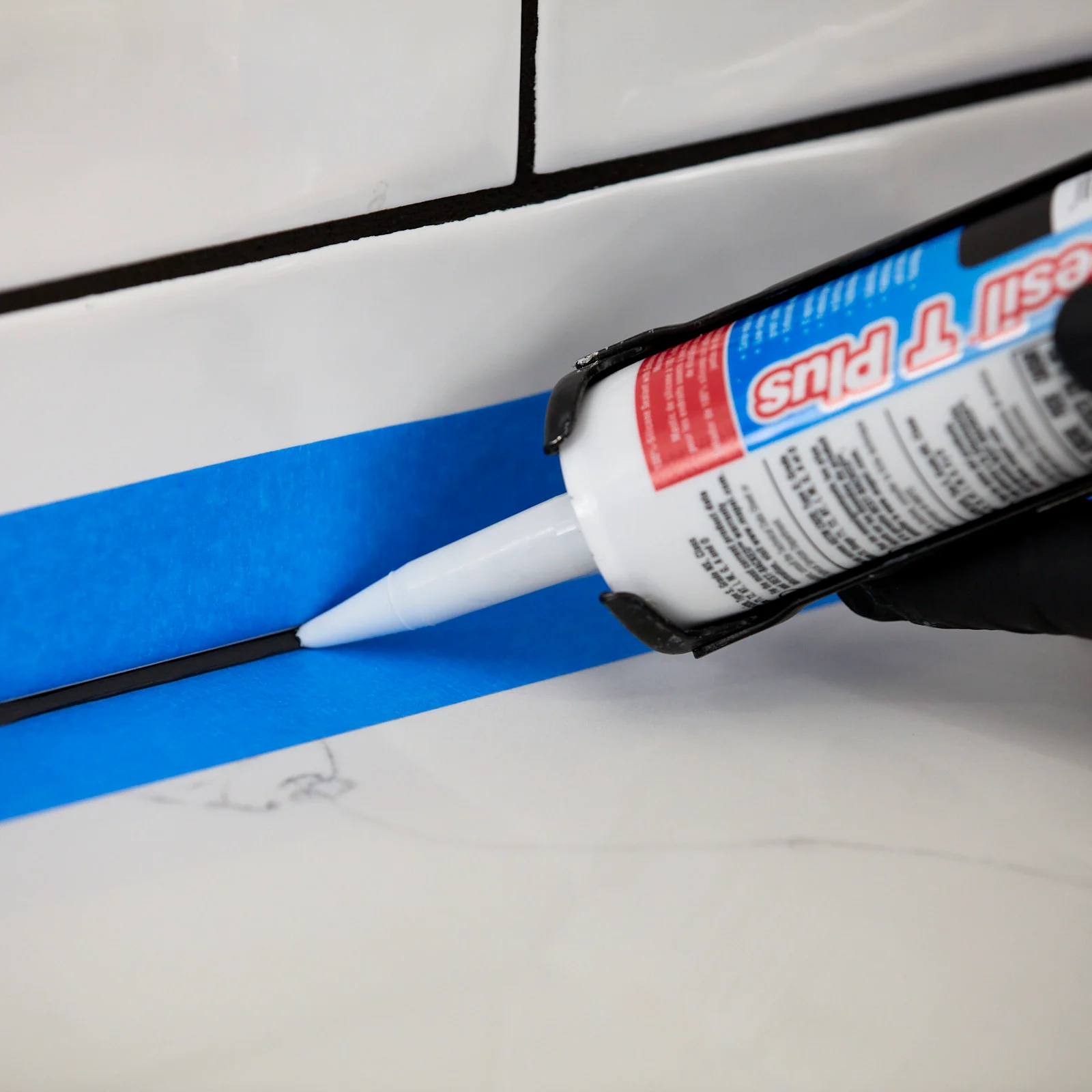MAPEI Mapesil T Plus Silicone Caulk, 106 Walnut - Image 4