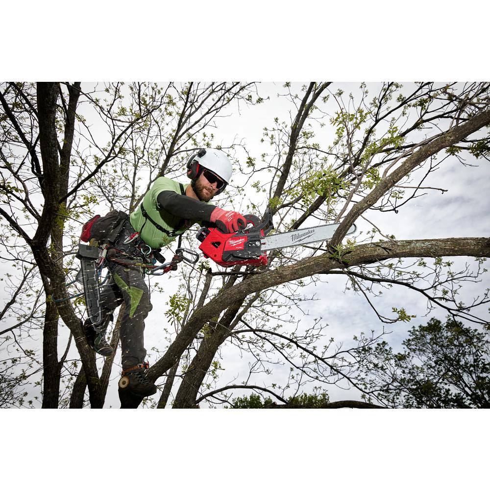 Milwaukee 14 in. Chainsaw Bar & Chain Combo, .325 in. Low Profile Pitch, .043 in. Gauge - Image 7