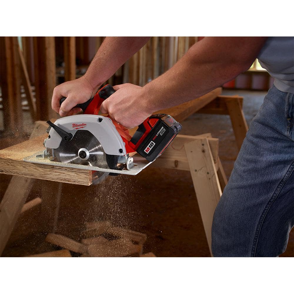 Milwaukee M18 18V Lithium‑Ion Cordless 6‑1/2 in. Circular Saw with M18 5 in. Random Orbit Sander - Image 5